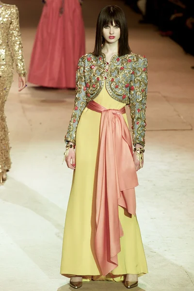 Look 117